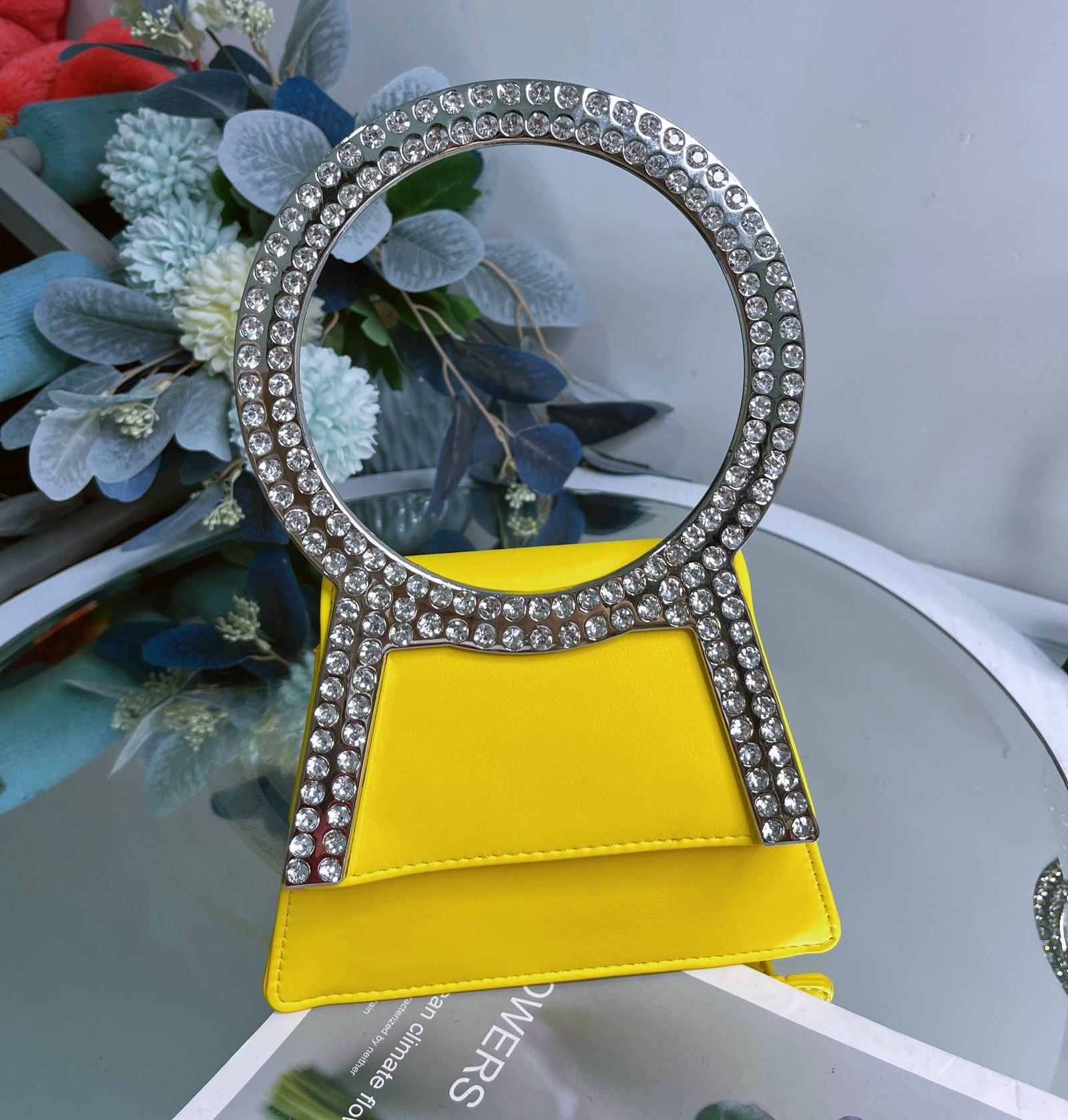 

Luxury Metal Ring Handle Trapezoidal Women s Handbag Glitter Shiny Diamonds Evening Bag Wedding Party Clutch Purse Shoulder Bag