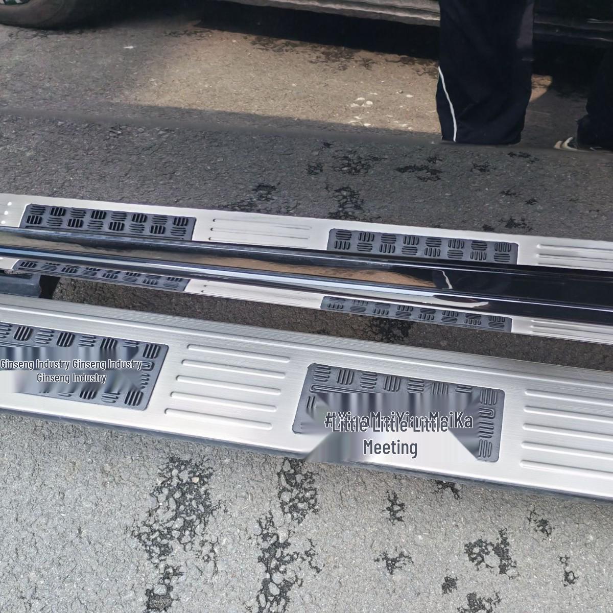 

Zeekr 8X Stainless Steel Side Step Covers: Foot Pedal Scratch Protection & Modification Parts Silver Side Pedal *2