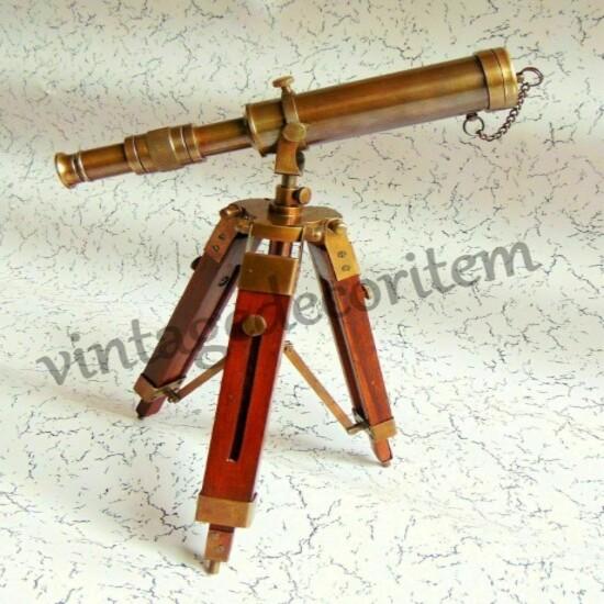 Mässingsteleskop med trästativ Maritim Nautisk Vintage Skrivbordsdekor