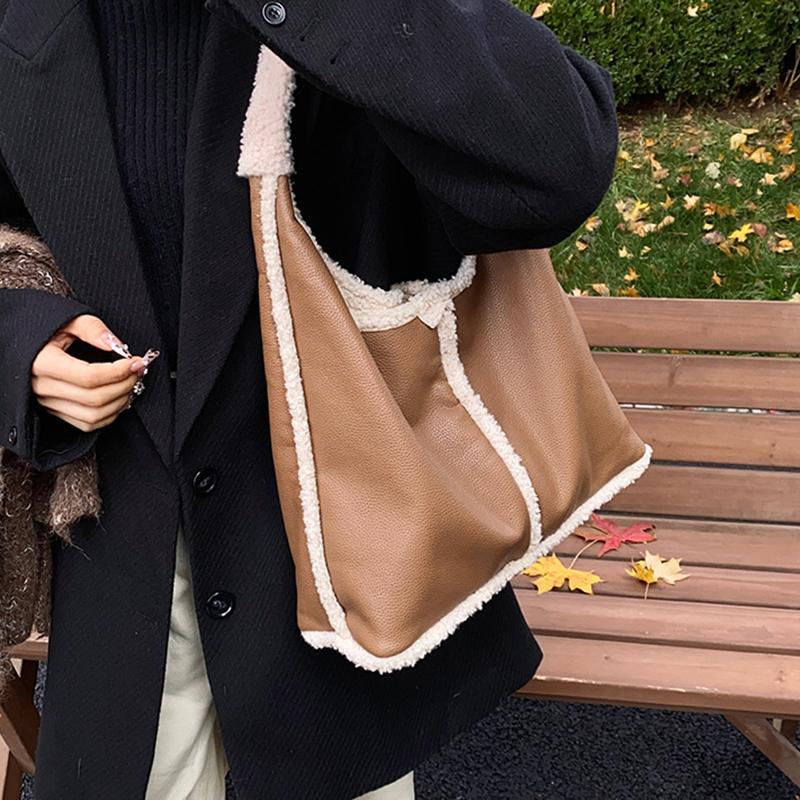 Trendy Brand Designer Lamb Wool Shoulder Bag Bucket Women Handbags And Purse Winter Lady's Leather Underarm Tote Bag