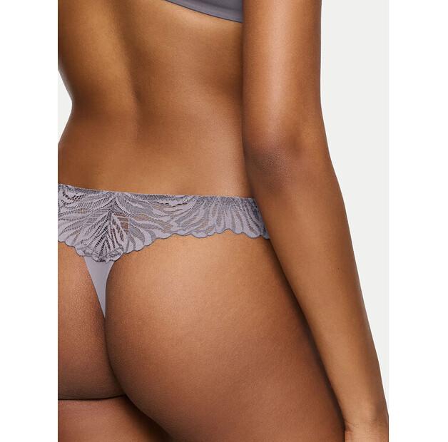 Трусики-стринги Triumph Pretty