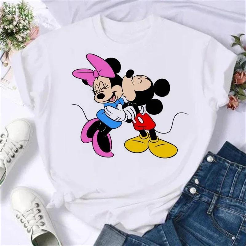 Miniso Disney Family Vacation T Shirt Kawaii Mickey Minnie Donald Duck Print Fashion Clothes Casual Women T-shirt Camiseta Mujer