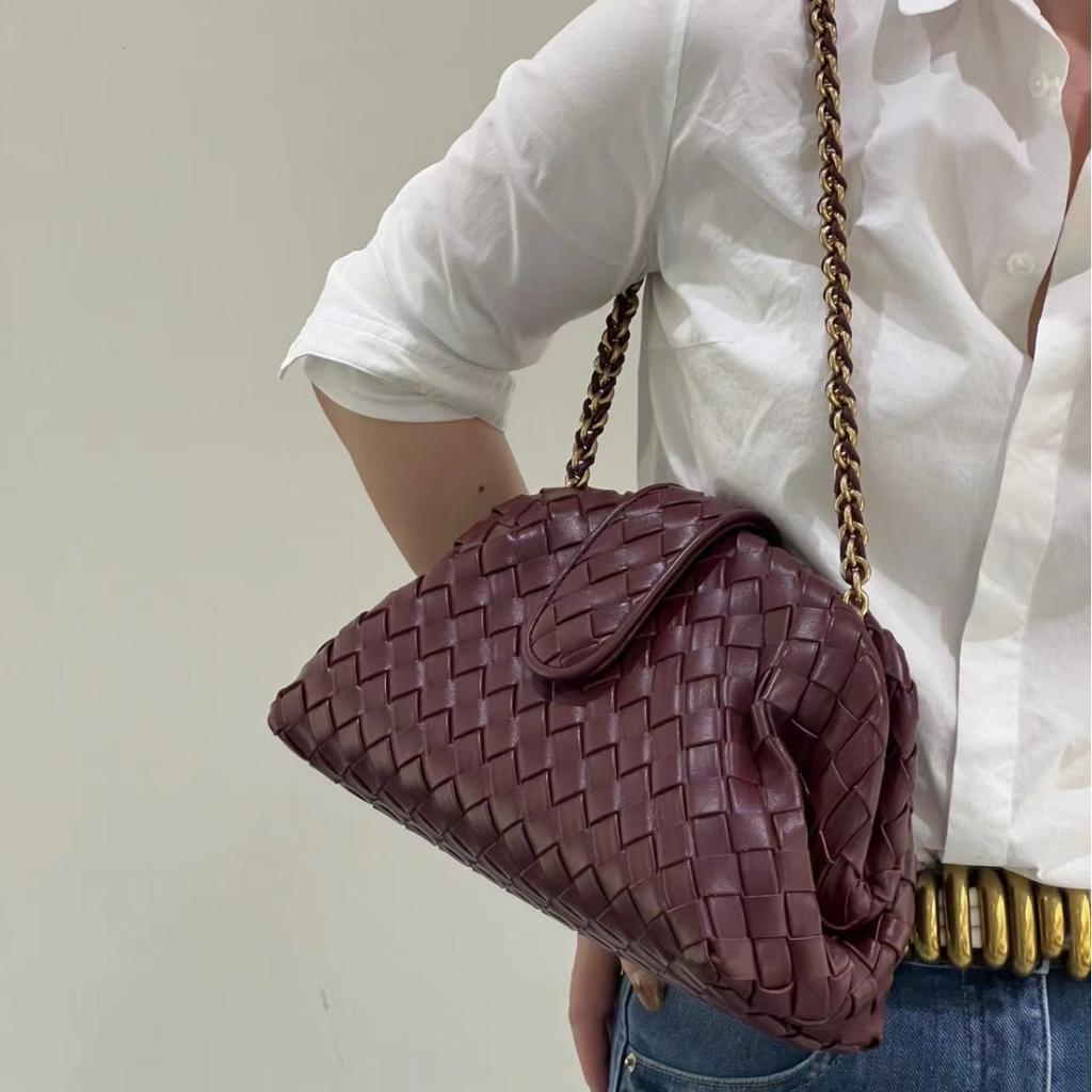 New Woven Cloud Bag Leather Chain Dumpling Bag Hand Women's Bag Shoulder Dinner Clip Bag