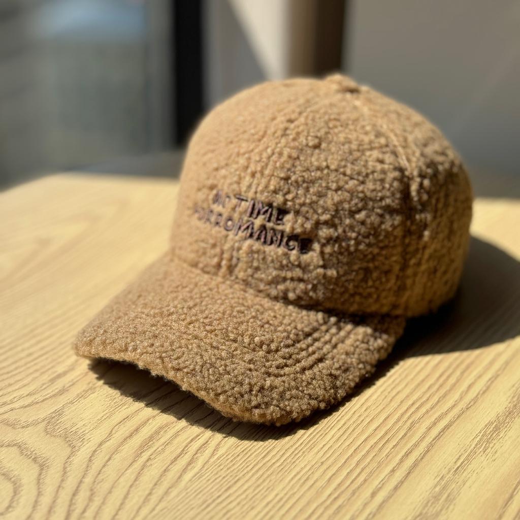 New Hat for Women in Autumn and Winter Thickened and Warm Lamb Wool Korean Version Fashion Versatile Duck Cap Student Plush Baseball
