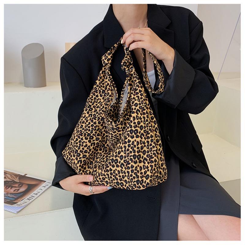 Leopard Print Diagonal Cross Large Capacity Single Shoulder Canvas Bag