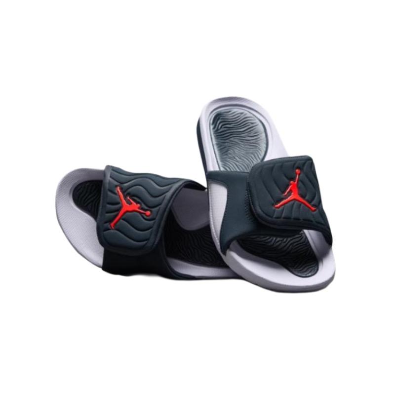 Jordan Casual Comfortable Non-Slip Wear-Resistant Outdoor Slippers Kids Footwear White Black 705171-023
