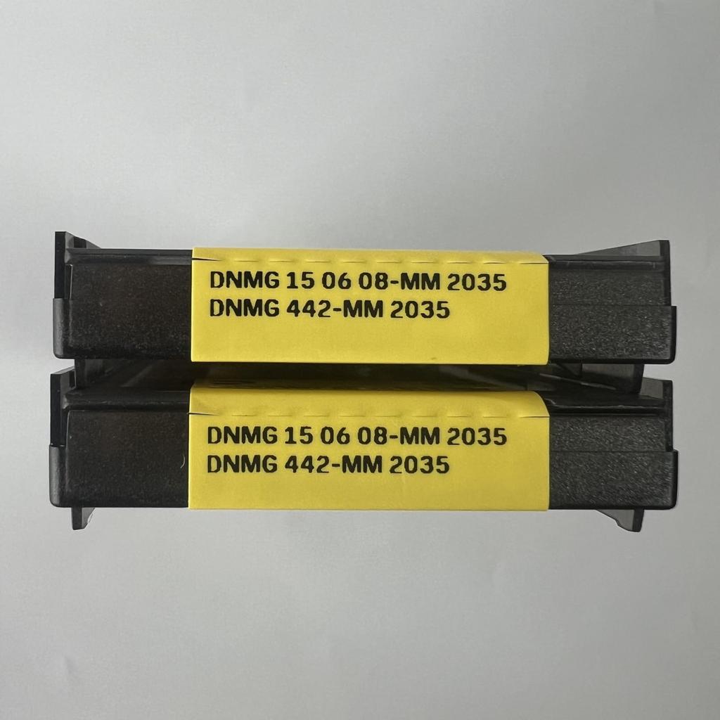 SANDVIK / DNMG150608-MM 2035 / Original Swedish hard alloy blade 10 Pcs