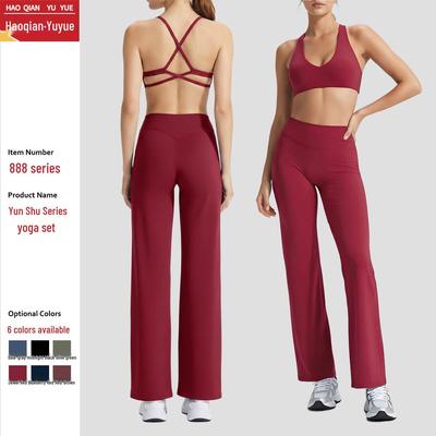 Abiti e completi – Abbigliamento sportivo