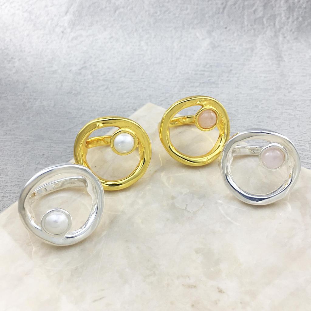 Spanish UNOde50 Pink Pearl Quartz Hoop Ring - Japanese Light Luxury Design