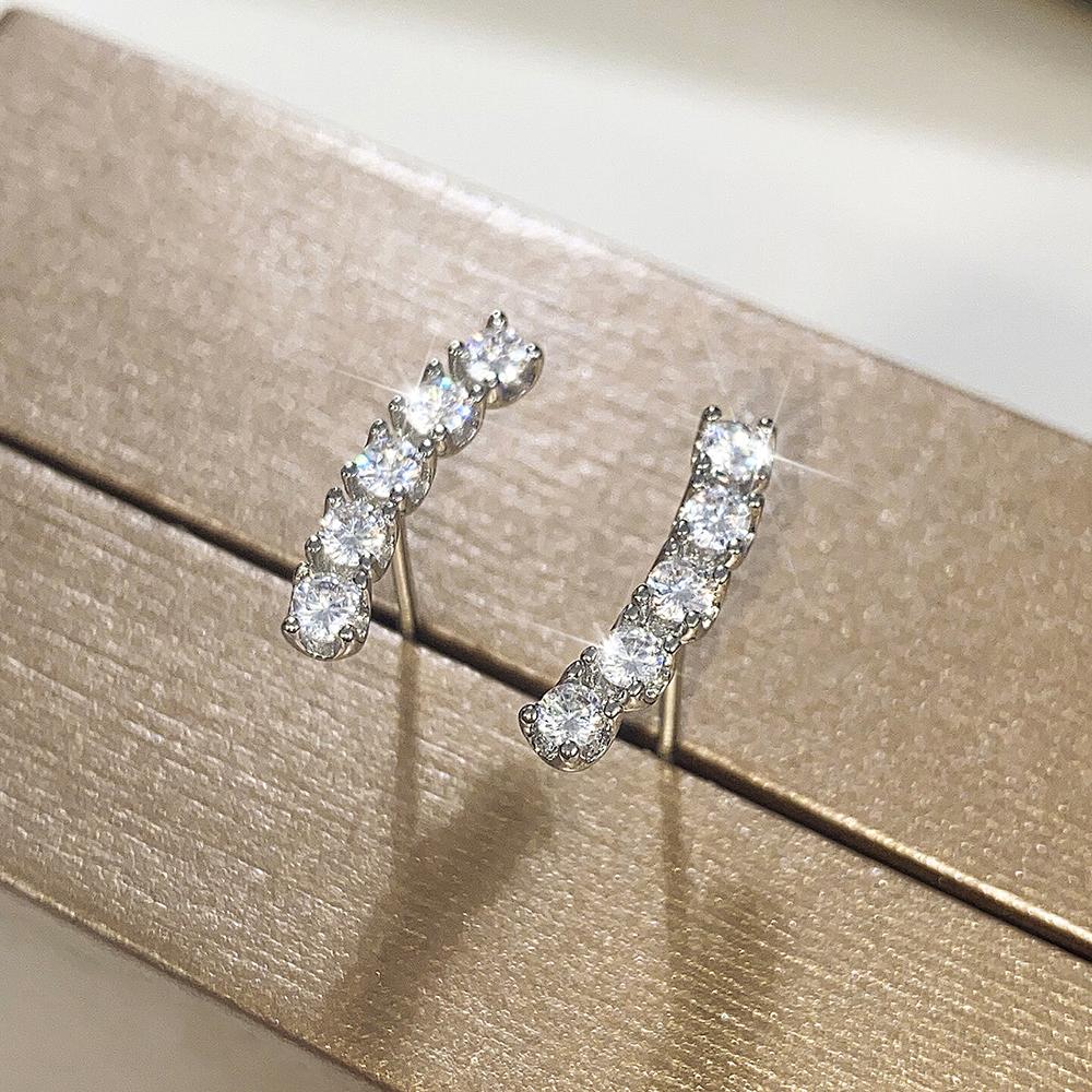 Simple Versatile Women's Cubic Zirconia Stud Earrings Silver Color High Quality Ear Accessory Daily Wear Wedding Jewelry