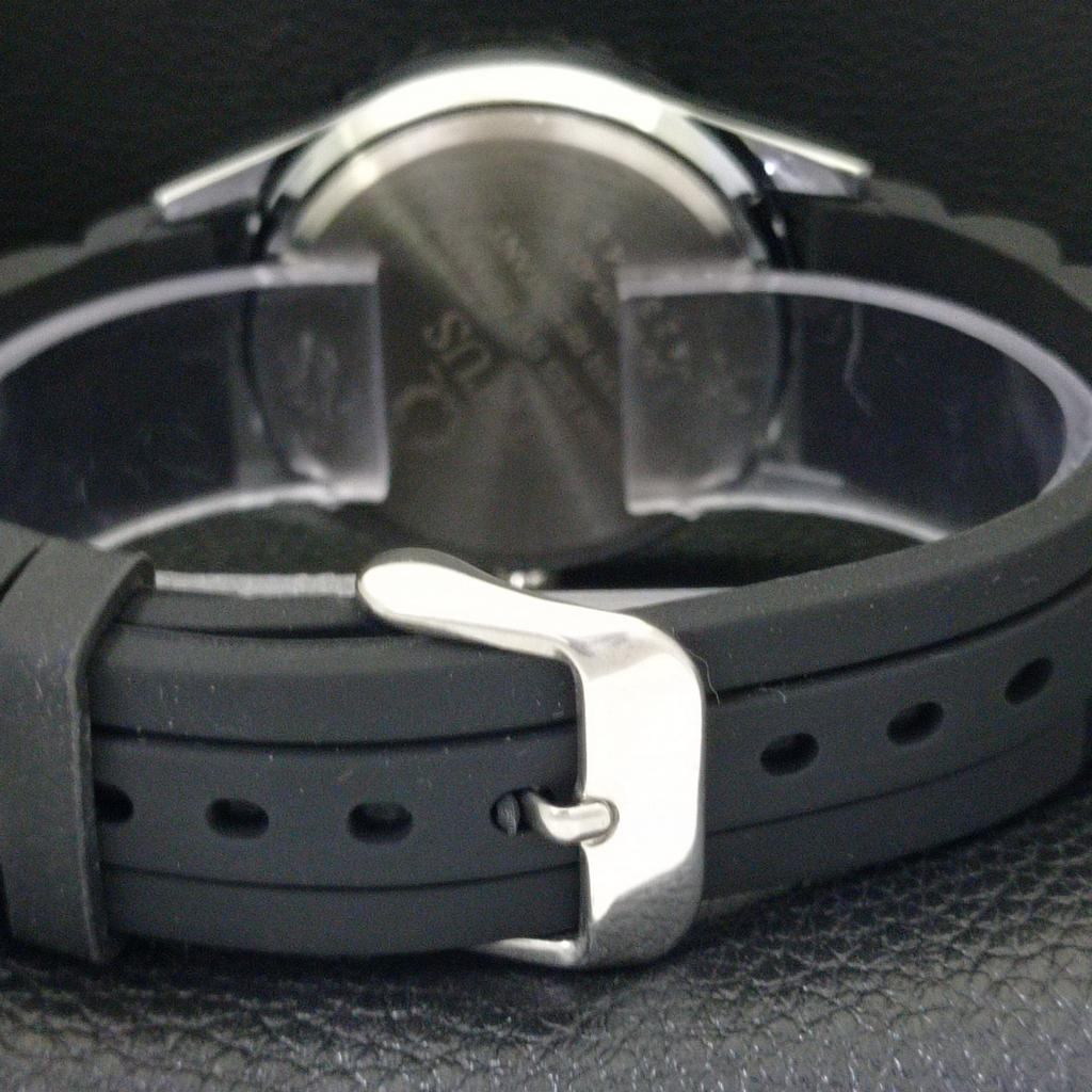 HAND-WINDING VINTAGE TITUS SWISS MENS TURNABLE BEZEL BLACK DIAL WATCH A700215-5 R202-a700215