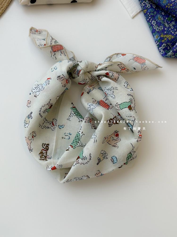 Quadratischer Schal aus Baumwolle und Leinen mit floralem Tupfenmuster - Retro & frisches Kopftuch