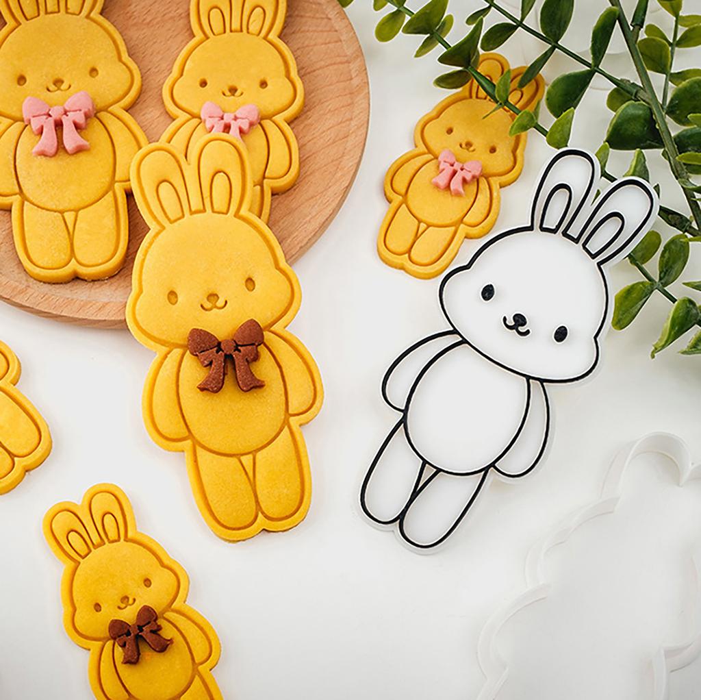 Plastic Biscuits Molds Cookie Stamp Cartoon Animals Cookie Cutter Fondant Cake Molds Kitchen Pastry Baking Tool
