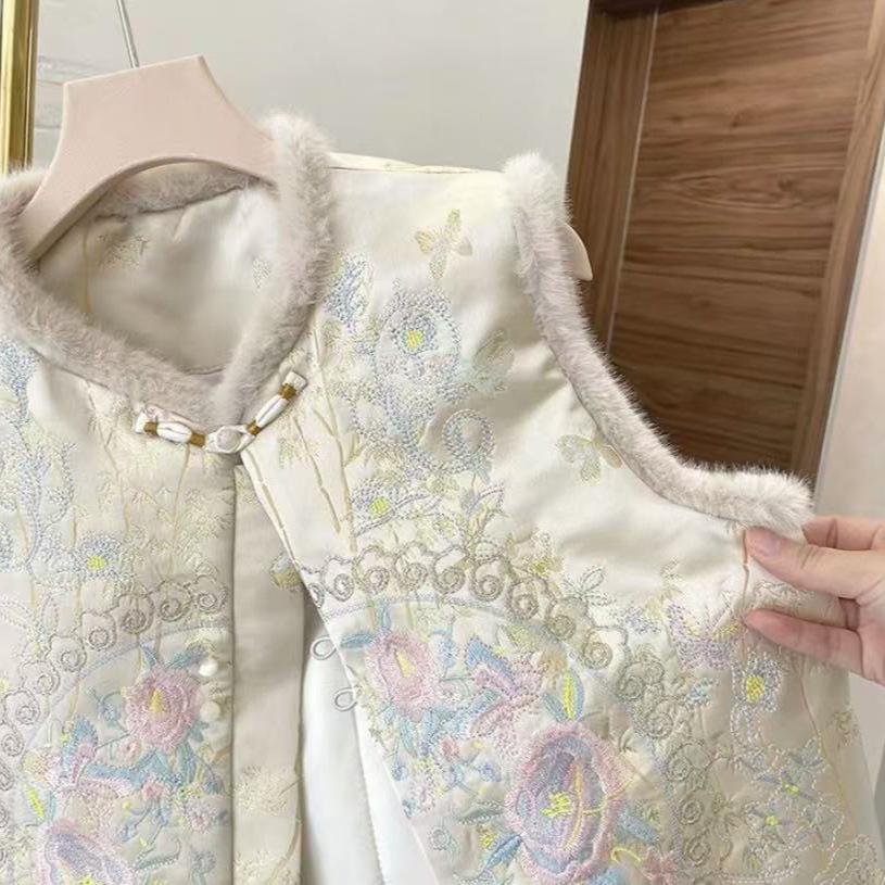 Women New Chinese Style Quilted Vest Stand Collar Floral Embroidery Faux Fur Trim Warm Sleeveless Waistcoat