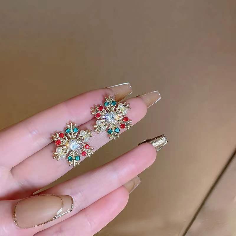 Fashion Colorful Snowflake Stud Earrings for Women Charm Rhinestone Snow Flower Earring Girls Christmas Holiday Party Jewelry