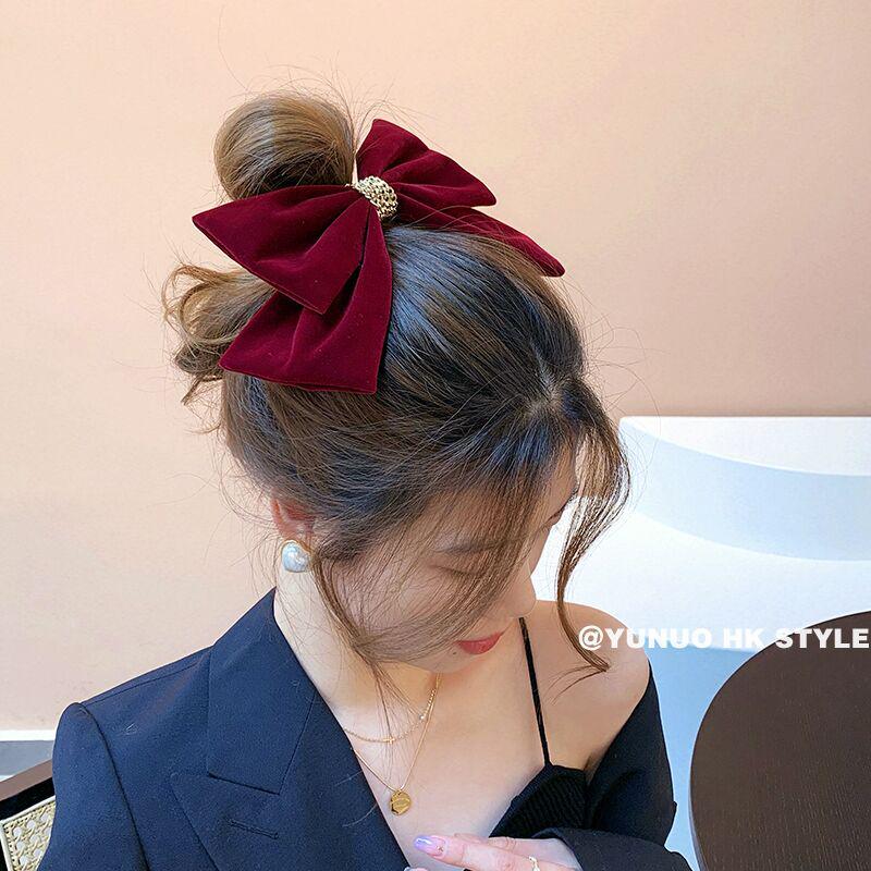 Grande Barrette Nœud en Velours Rouge pour Mariage ou Tenue de Soirée - Coiffe Style Influenceuse Coréenne