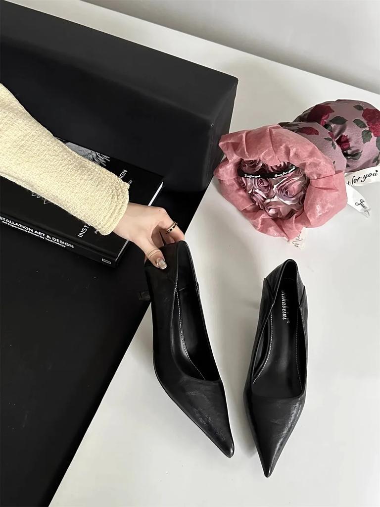 Designer High Heels Spitzschuh Afrikanische Frau Schuh Sexy Pump Neueste Spikes Burgunderrot Klassische Crossdresser Fein Dünn Afrika