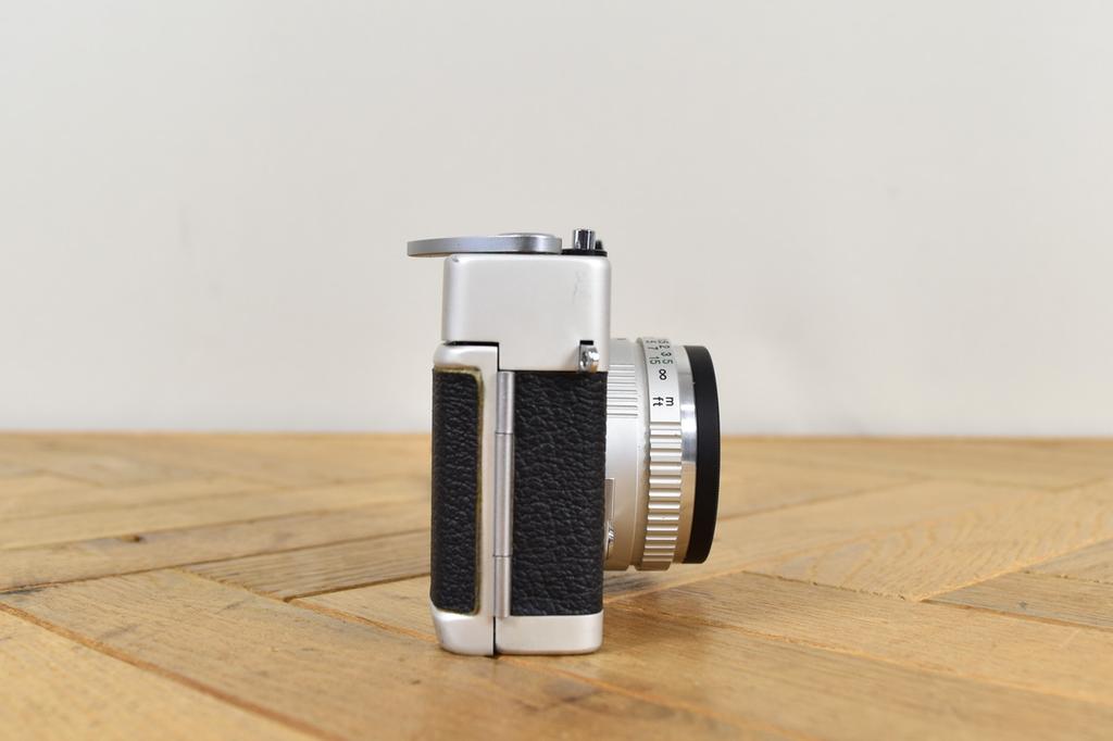 Konica C35 Flash Matic Silver 35mm Film Camera from Japan