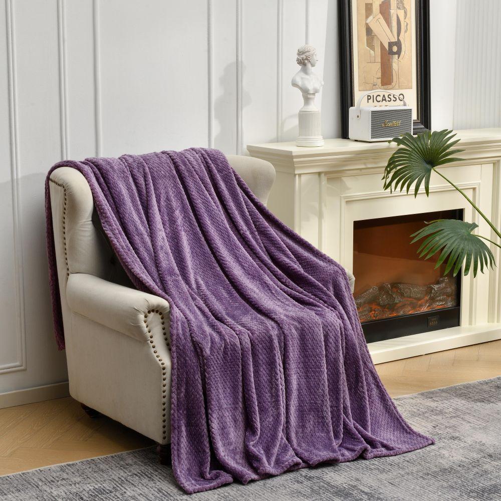 Soft Fleece Throw Blanket for Couch, Lightweight Plush Warm Blankets for Bed, Fuzzy Cozy Flannel Blanket Throw for Sofa, Travel