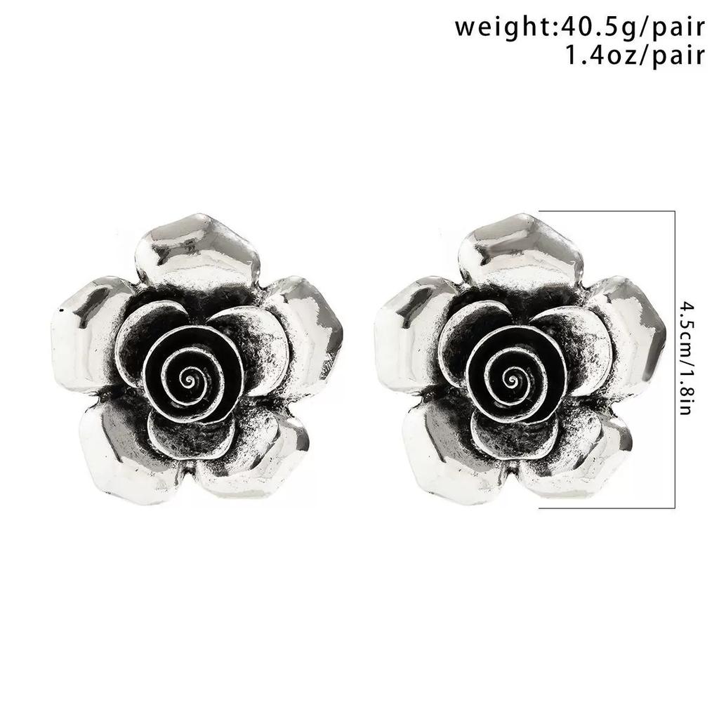 Ethnic style retro flower necklace female niche versatile flannel flower collar necklace