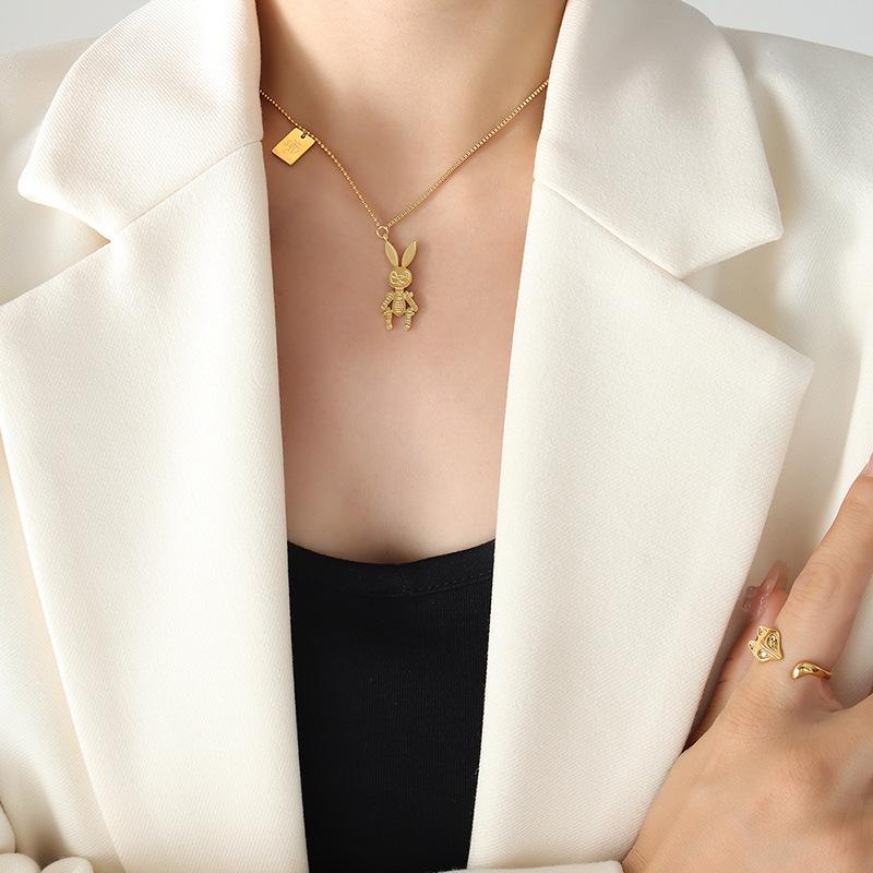 European Punk Stylish Rabbit Pendant Chain Necklace for Women
