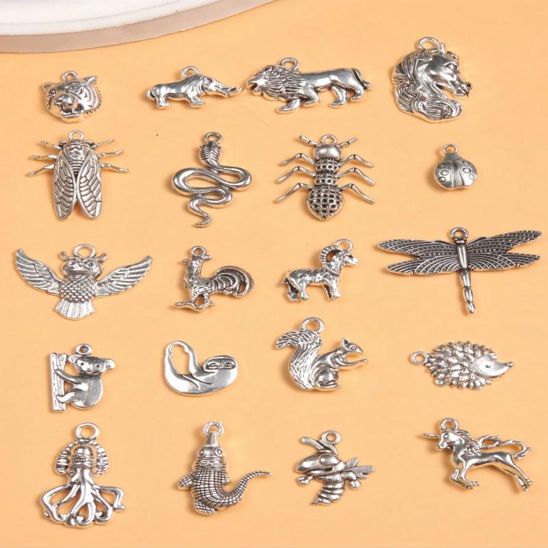 Nature-Inspired Hip Hop Animal & Insect Alloy Charm Pendant for DIY Necklaces & Bracelets