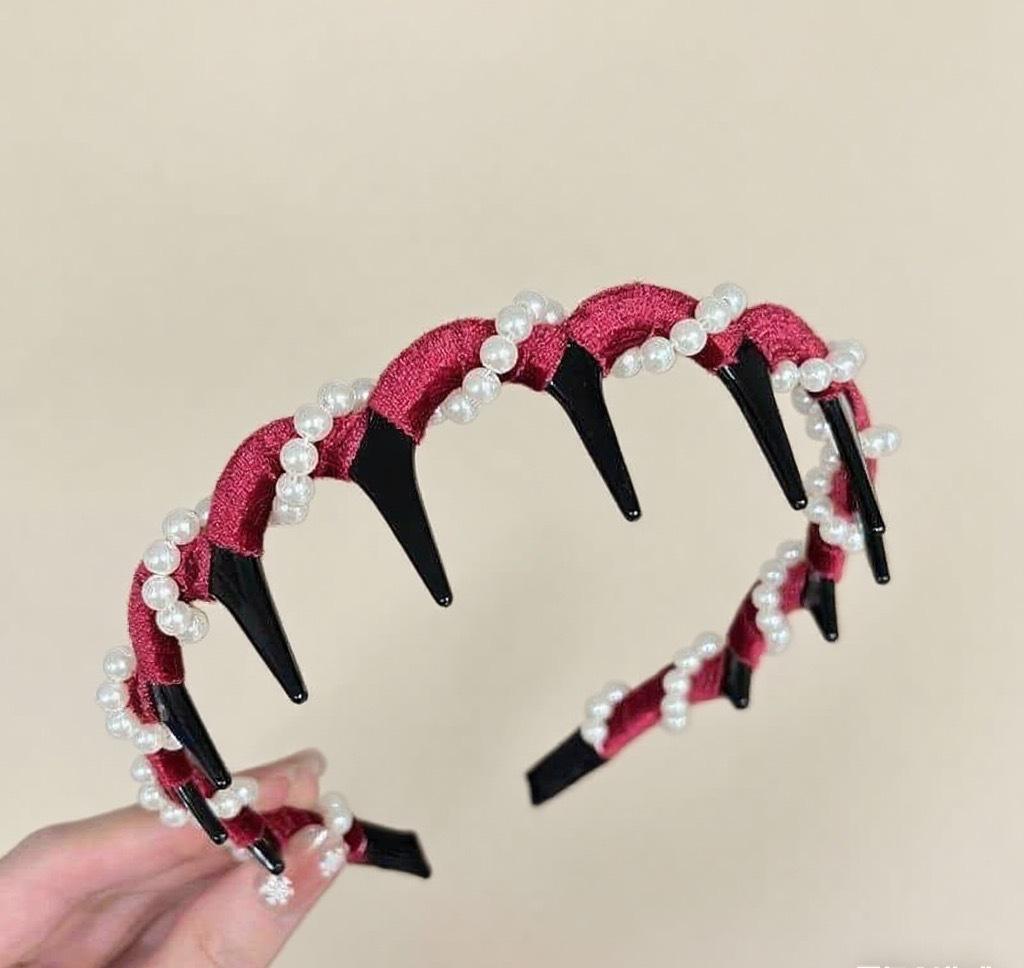 Retro Velvet Non-Slip Pearl Headband - Height-Increasing & Versatile with Teeth