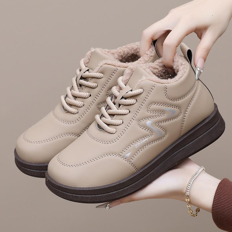 New Winter Mom Shoes with Fleece, Thickened Warmth, Non-slip, and Soft-soled Shoes, Cotton Boots