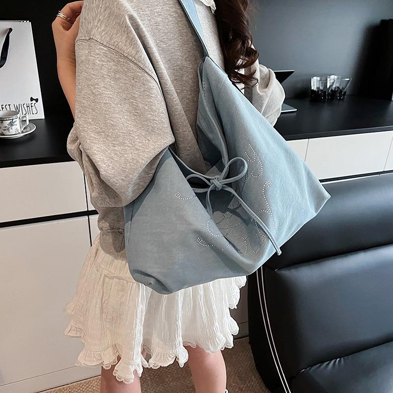 Large capacity lazy wind lightweight buttot bag women's new casual versatile shoulder messenger bag