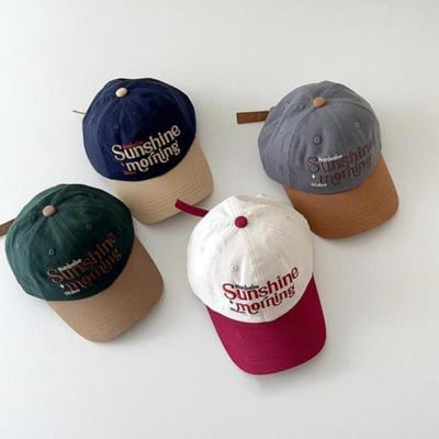 Berretti e cappelli – Berretti e cappelli con visiera