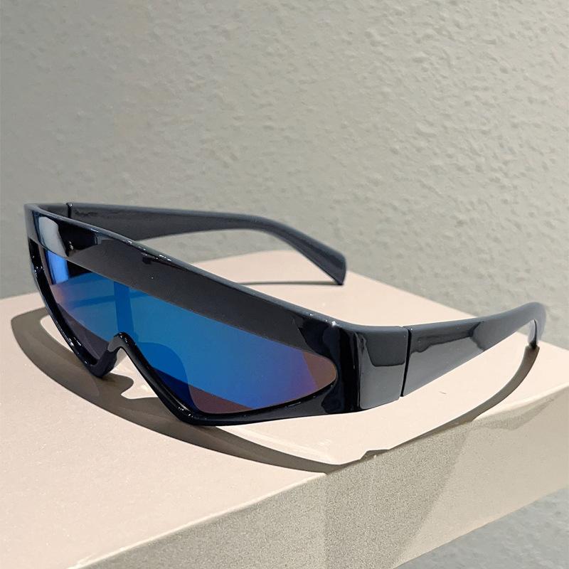

2025 New Design One-Piece Lens Sports Sunglasses for Cycling Wraparound Shield Sunglasses with UV400 Protection Unisex as pictures