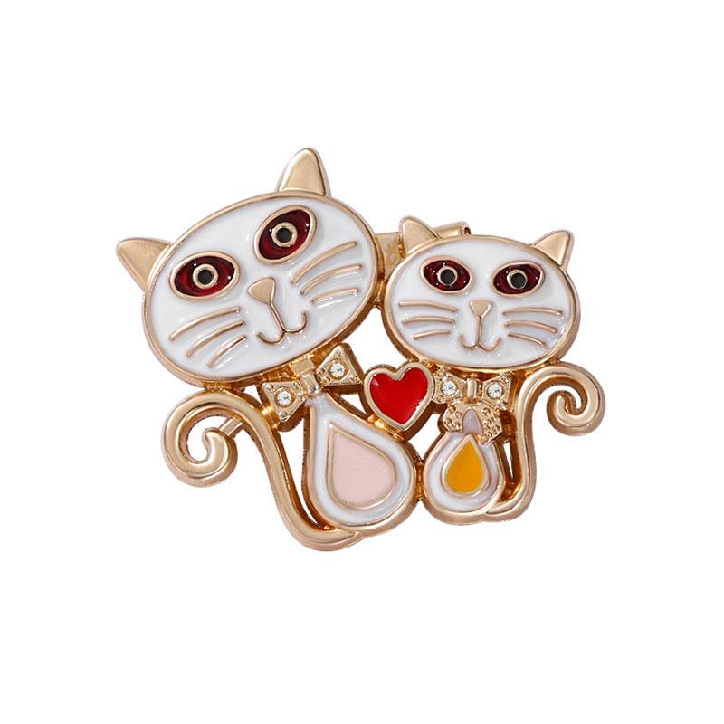1PC Cat Brooch Cartoon Two Cats Cute Zinc Alloy Versatile Pin Buckle Clothing Accessories Diamond Inlaid