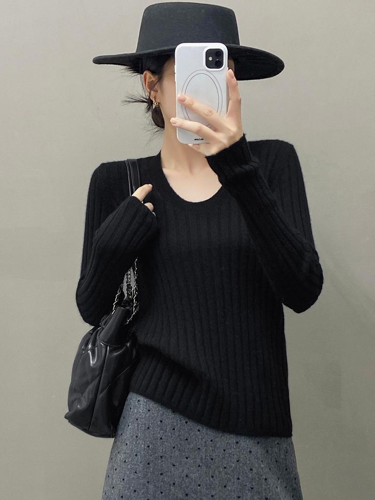Autumn & Winter European Soft Cashmere U-neck Women's Sweater with Vertical Stripes
