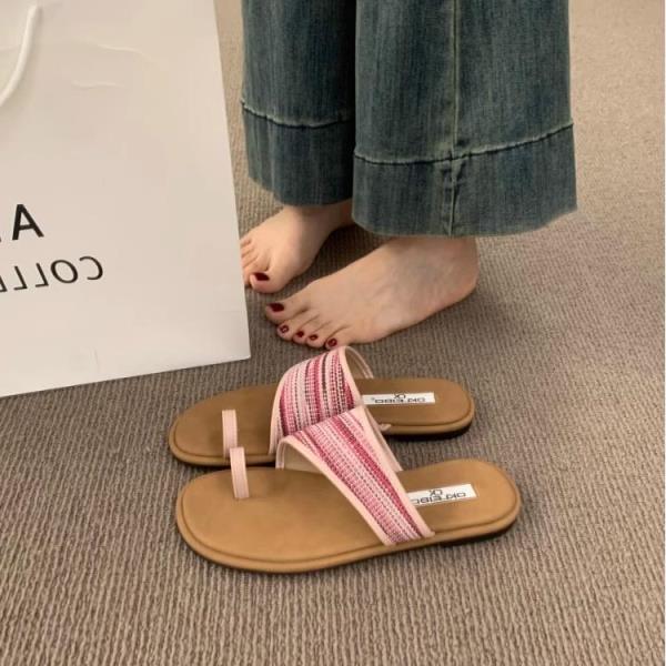 Fashion Female Shoes Rubber Flip Flops Womens Slippers Outdoor Slides 2025 Hawaiian Flat Soft Shoes Woman 2025 Slippers Soft Pantofle Ru