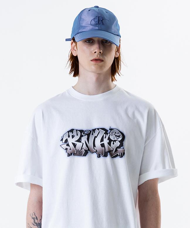 Leoninghai [Dasol X Runninghigh] Rnhi Graffiti H/S T-Shirt [White]