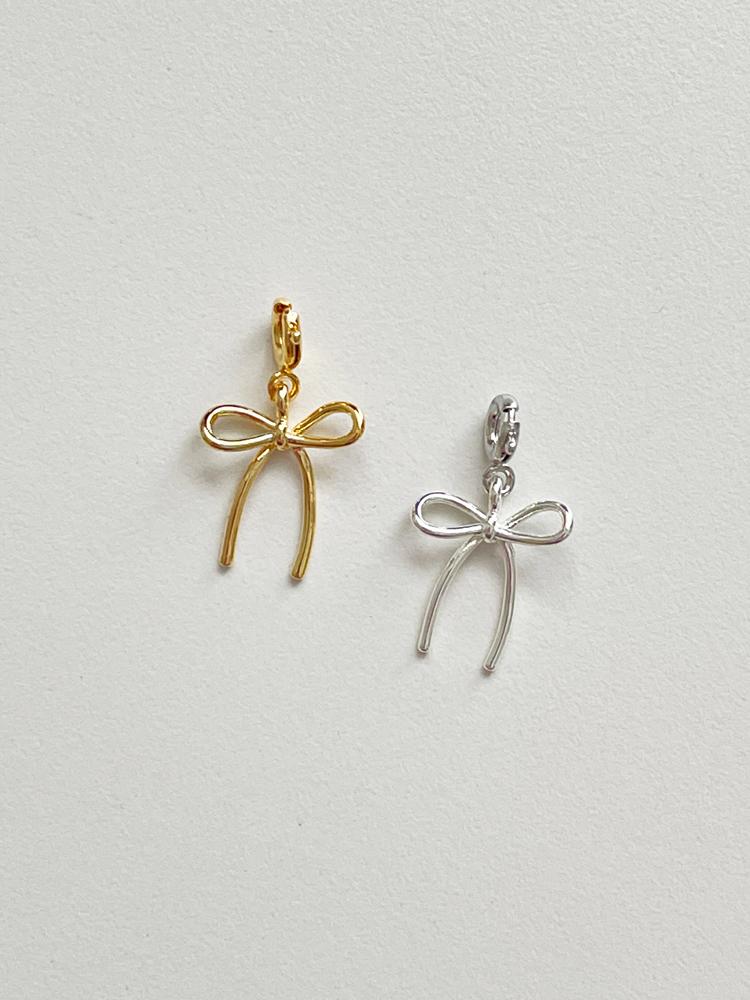 Elyona Ribbon Charm Pendant