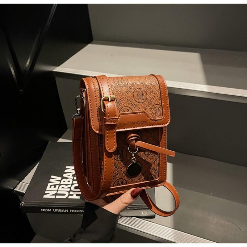 

High-end small bag women s new trendy versatile messenger bag women s popular mobile phone bag коричневый
