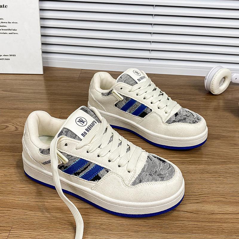 High-value Retro Hong Kong Style Bread Shoes Women's Ins Tide 2025 Spring New Denim Versatile Casual Board Shoes