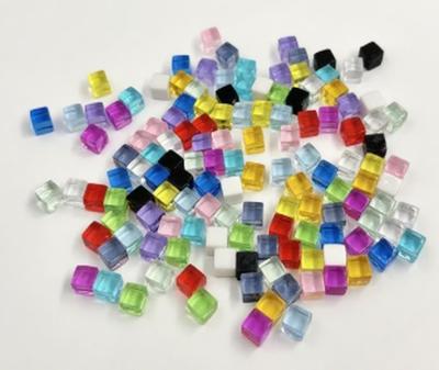 100 Stück Würfel Bunt Kristallklar Farbe Würfel 8mm Transparent Eckig Set Für Brettspiel Schachfigur Rechter Winkel