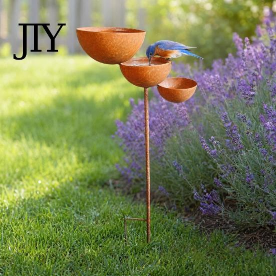 Anti-rust Garden Stake 3 Tiered Cascading Rain Catcher Bird Bath, Metal Water Three-level Waterfall Feeder Bowl Feeder, Outdoor Pollinator Watering