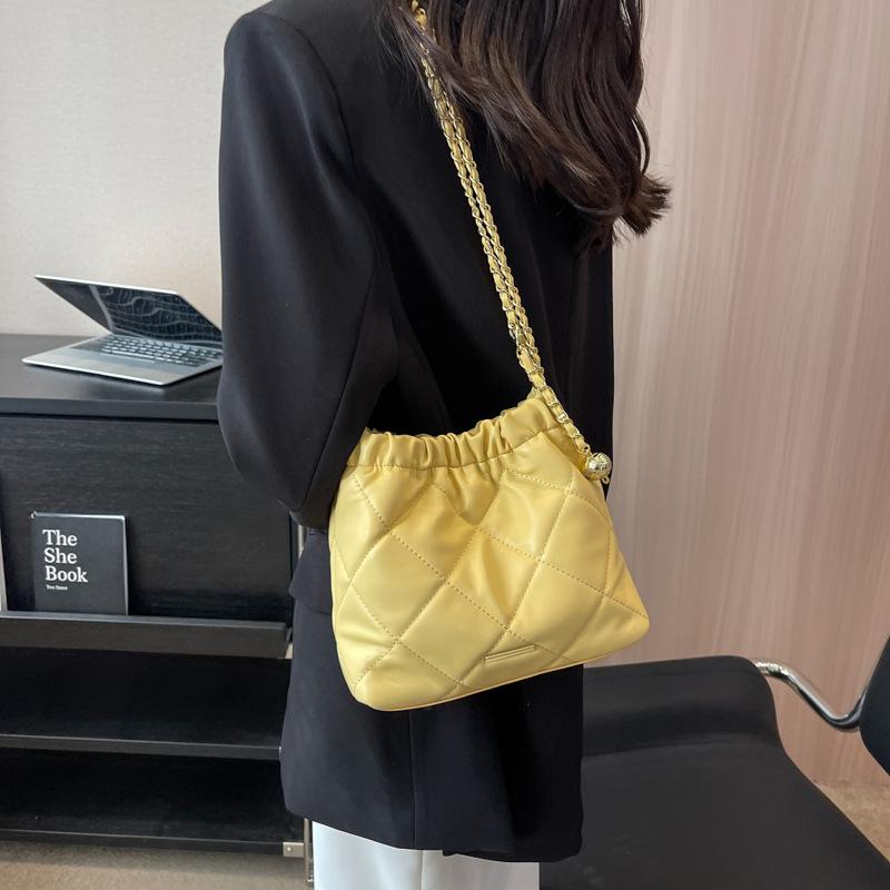 Women's Bag New Fashion Casual Commuter Shoulder Bucket Bag