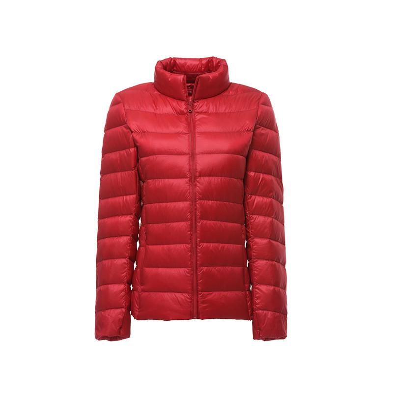 Toamnă și iarnă Nouă haină ușoară din puf pentru femei, cu gât în ​​picioare, cu croiala subțire, scurtă, mare, din puf de rață