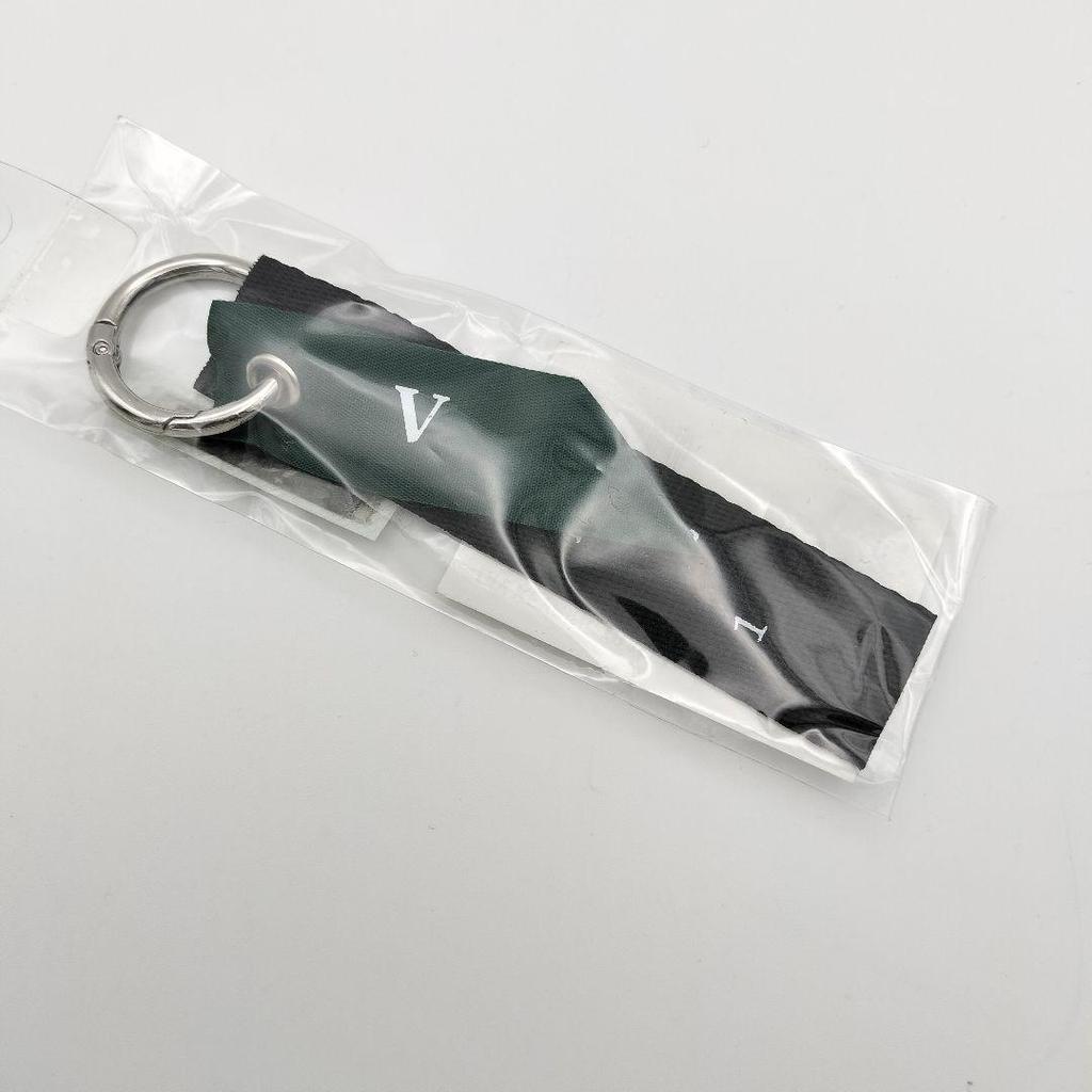 [USED] Anonymous Shipping V Type 1 DIY Key Ring Number Charm 7