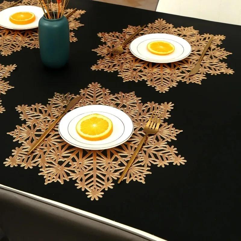Non slip Placemat Table Mat Decorative Christmas Snowflake PVC Cup Coaster Non slip Hollow out Design for Table Mat