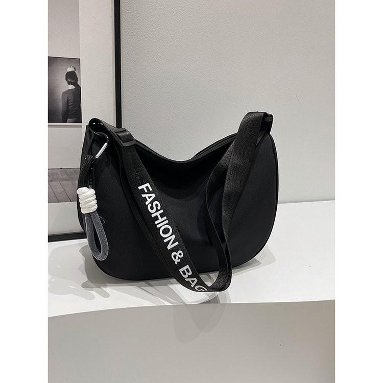 Stylish Casual White Black Blue Canvas Crossbody Bag For Women With Large Capacity