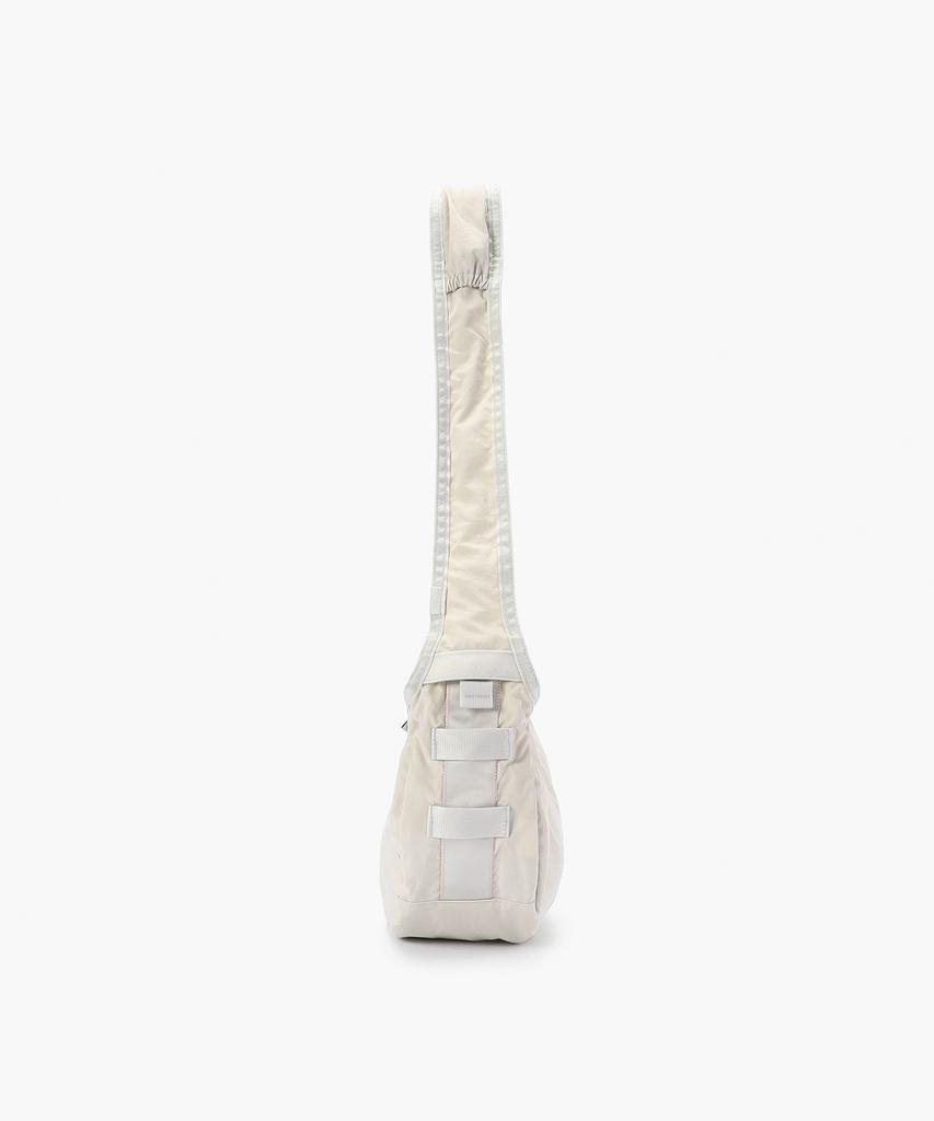 Briefing Hobo Bag Wide S_Off-White
