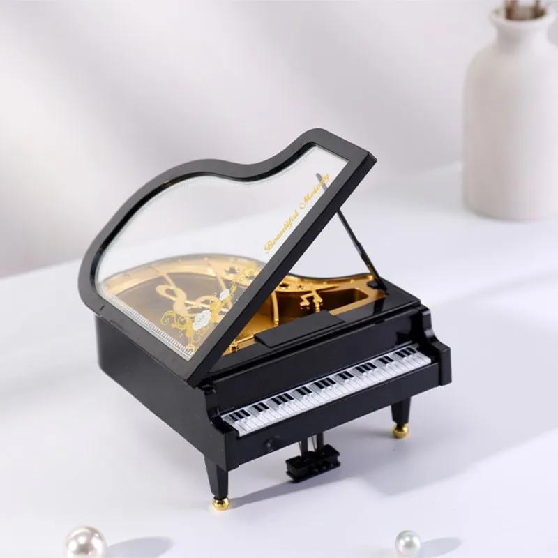 Kreative Klavierförmige Spieluhr Romantische Klassische Klavierförmige Spieluhr Exquisite Kunststoffe Umweltfreundliches Heimdekorationsornament ZG117