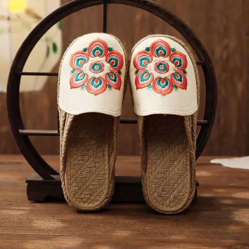 Fashion 2025 Women Casual Linen Handmade Embroidery Mules Flat Slippers Retro Vegan Summer Ladies Canvas Comfortable Espadrille Shoes