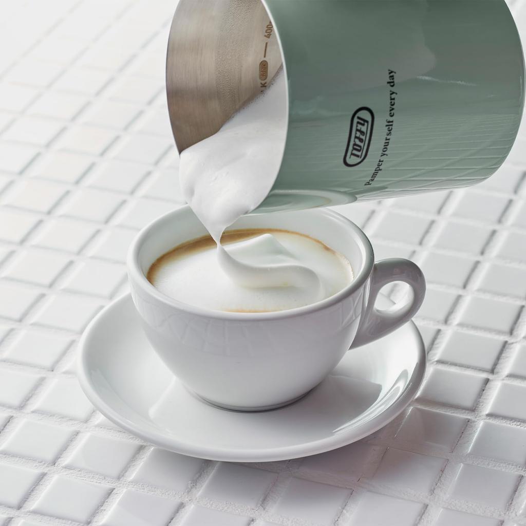 Toffy Milk Foamer Mug K-MF1, Mug-Shaped Milk Foamer, Frothing and Heating, Perfect for Latte, Cappuccino, Hot Chocolate, and Soup, Retro Style, Milky