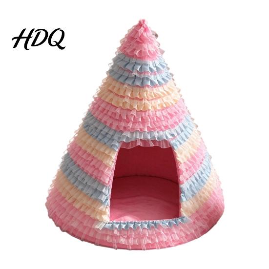 Felt Cat Bed Christmas Tree Cave Foldable Semi-Enclosed House Cozy House Warm Holiday Pet Hideaway for Indoor Cats Seasonal Home Decor Small